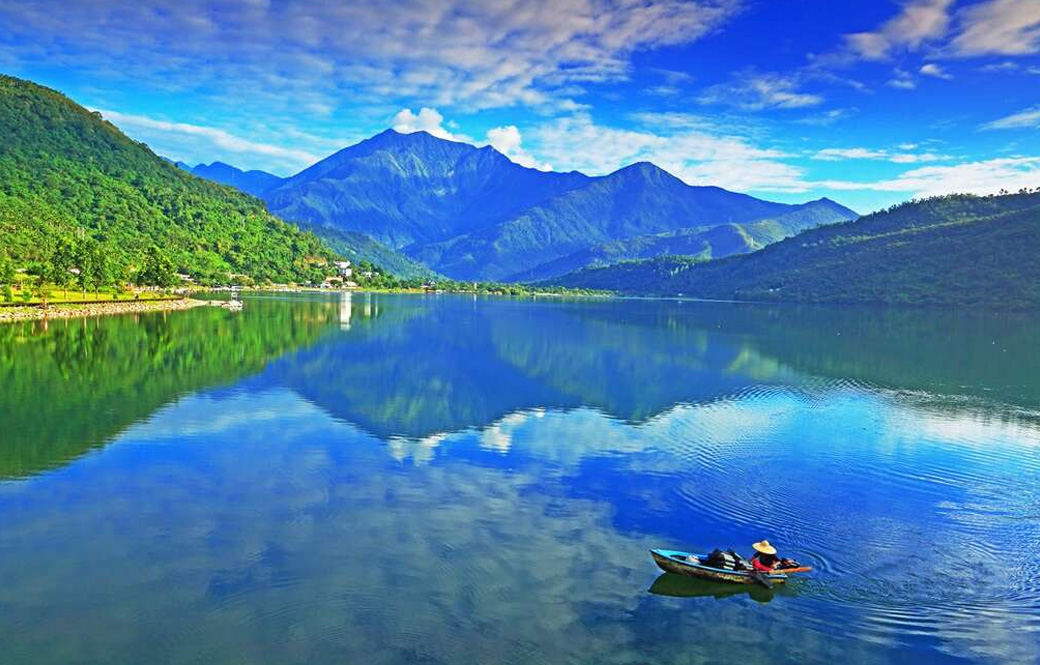 台灣之美.六十石山.伯朗大道渡假三日
