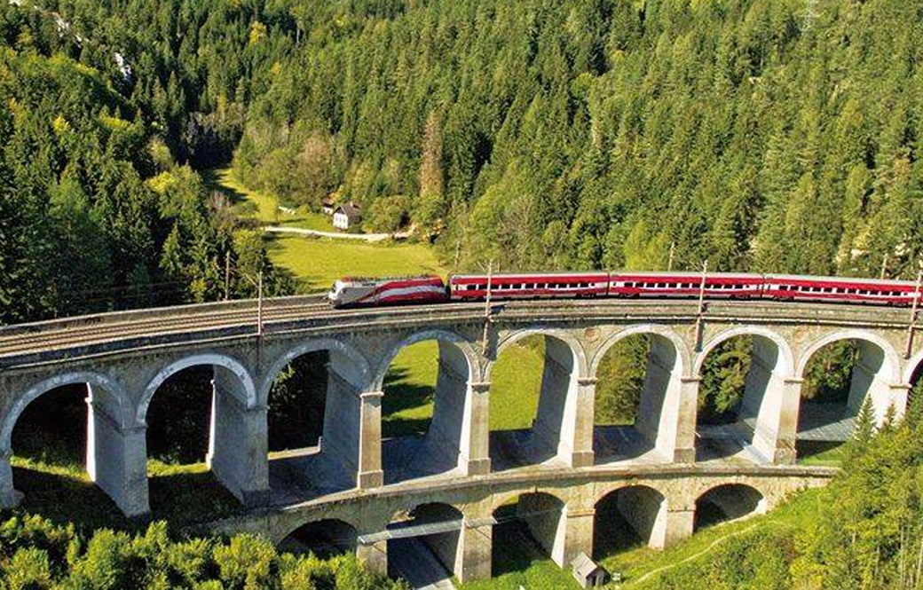 東歐鐵道之美~經典夢幻鐵道12天