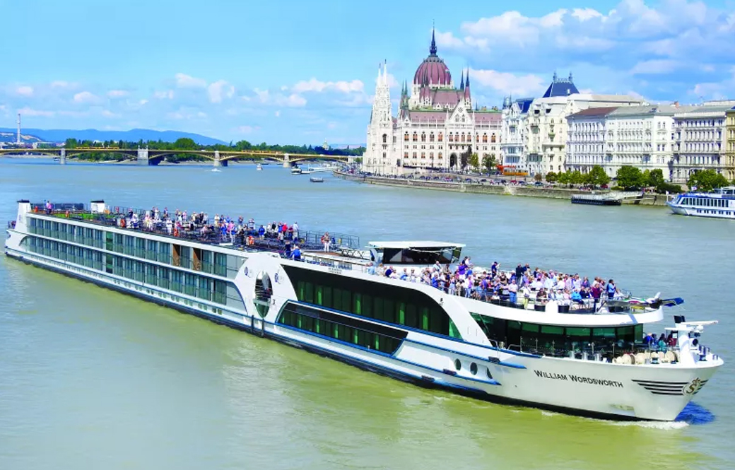 布拉格+奢華河輪五星新體驗東歐14天