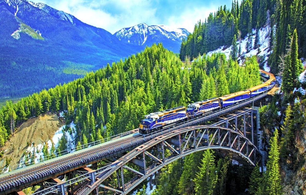 限量尊享加拿大洛磯山之光豪華觀景列車之旅11日
